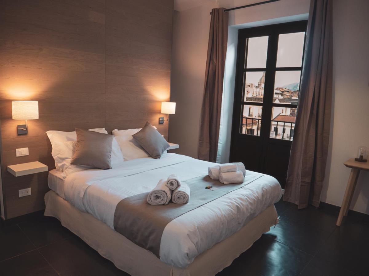 פלרמו Dhome B&B מראה חיצוני תמונה